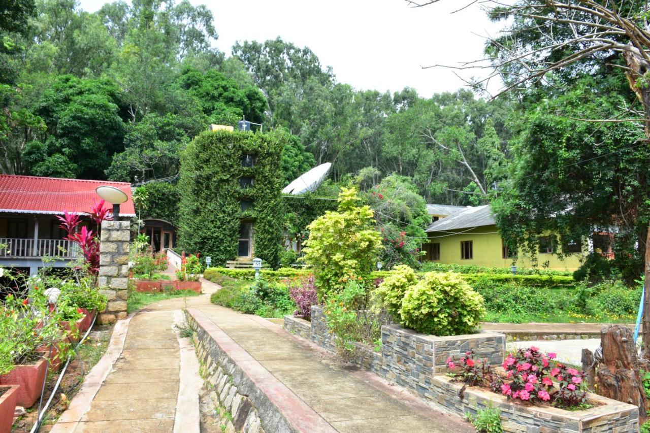 Zeenath Taj Gardens Yelagiri Exterior photo