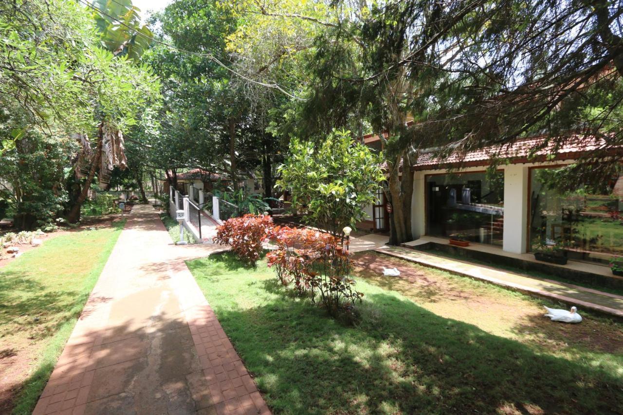 Zeenath Taj Gardens Yelagiri Exterior photo
