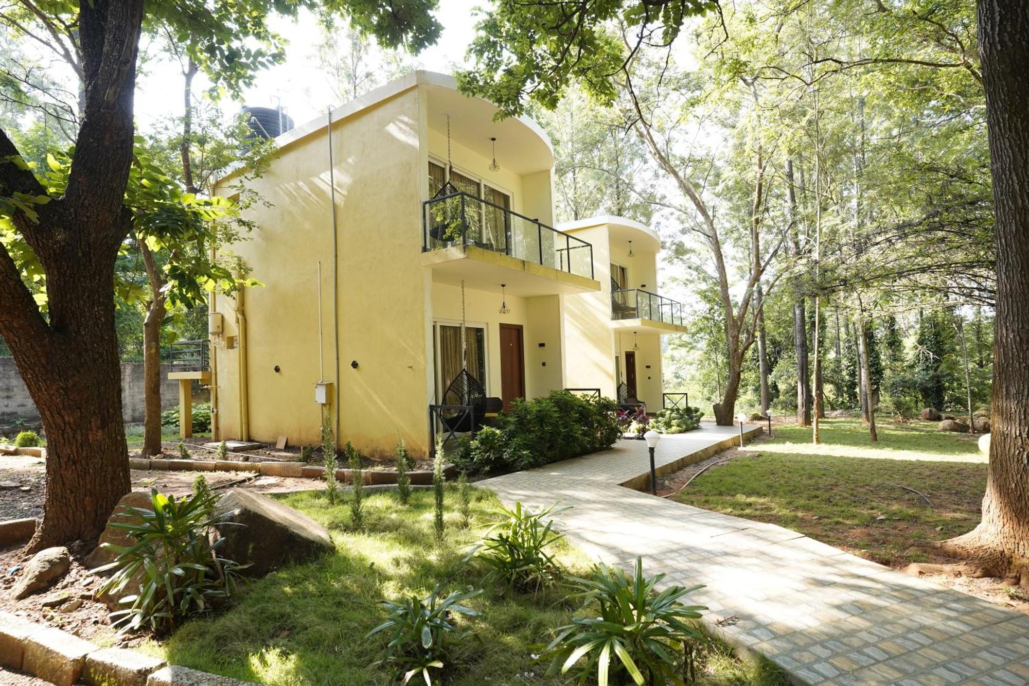 Zeenath Taj Gardens Yelagiri Exterior photo