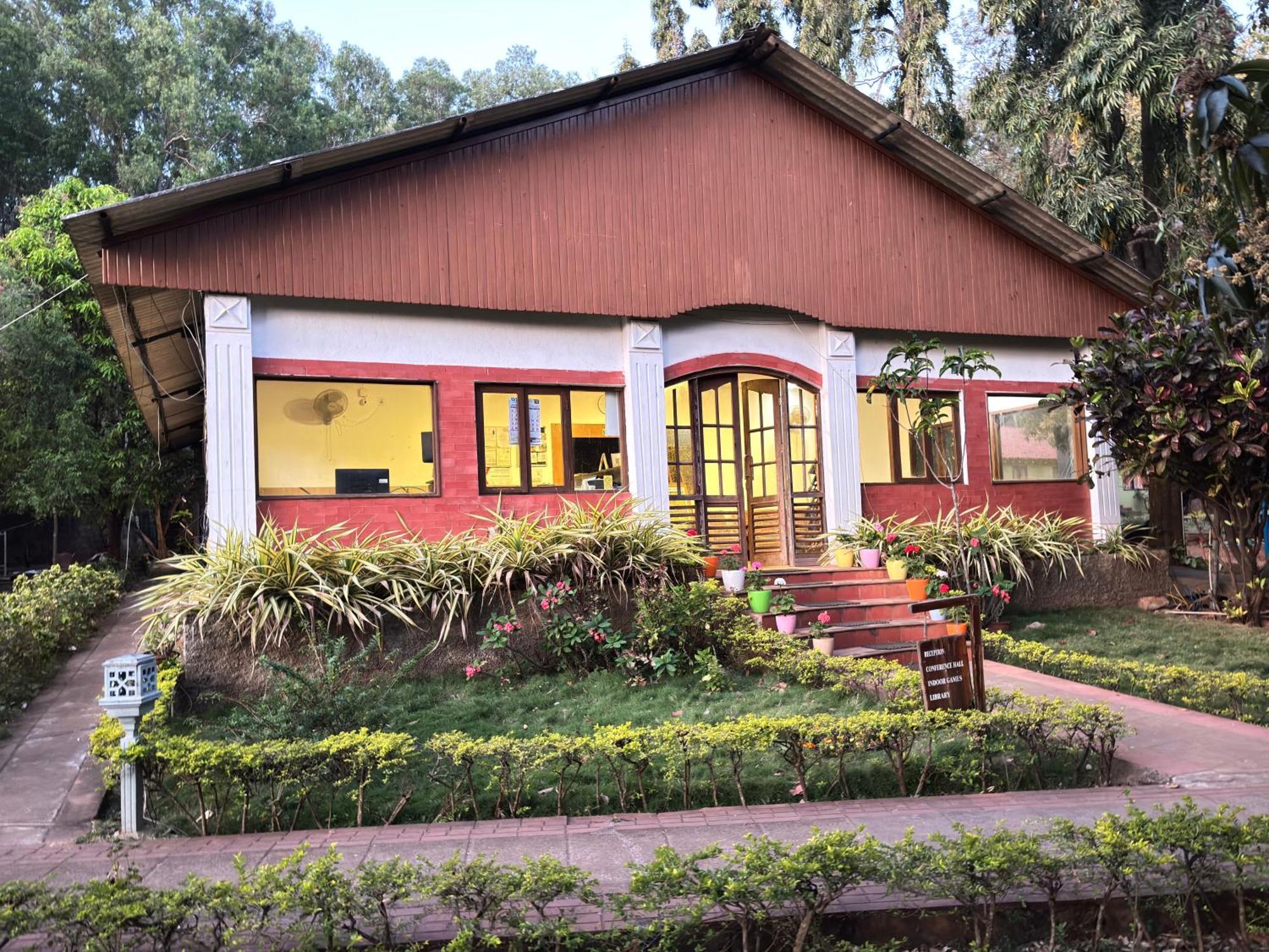 Zeenath Taj Gardens Yelagiri Exterior photo