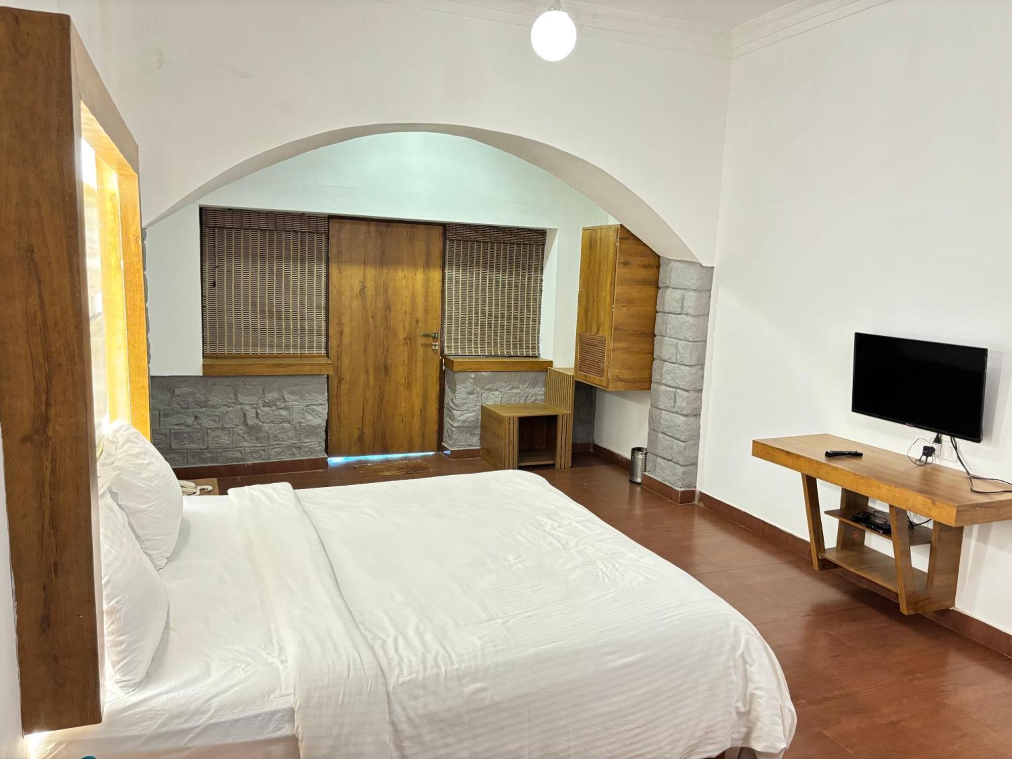 Zeenath Taj Gardens Yelagiri Exterior photo